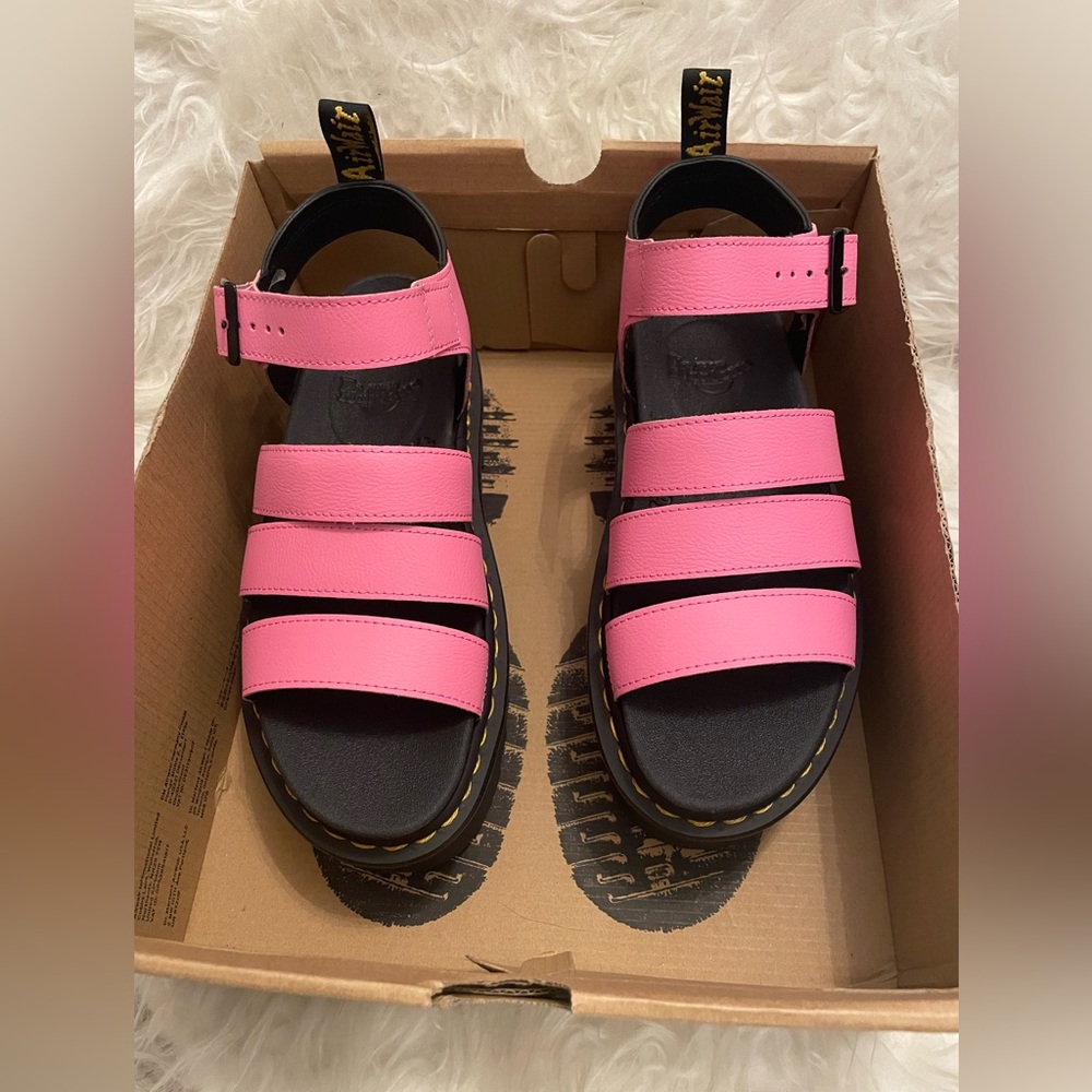 NEW Dr. Martens Blaire Quad Sandals